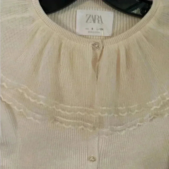 Zara girls button up ivory sweater with a lace collar size 9 - Picture 3 of 7